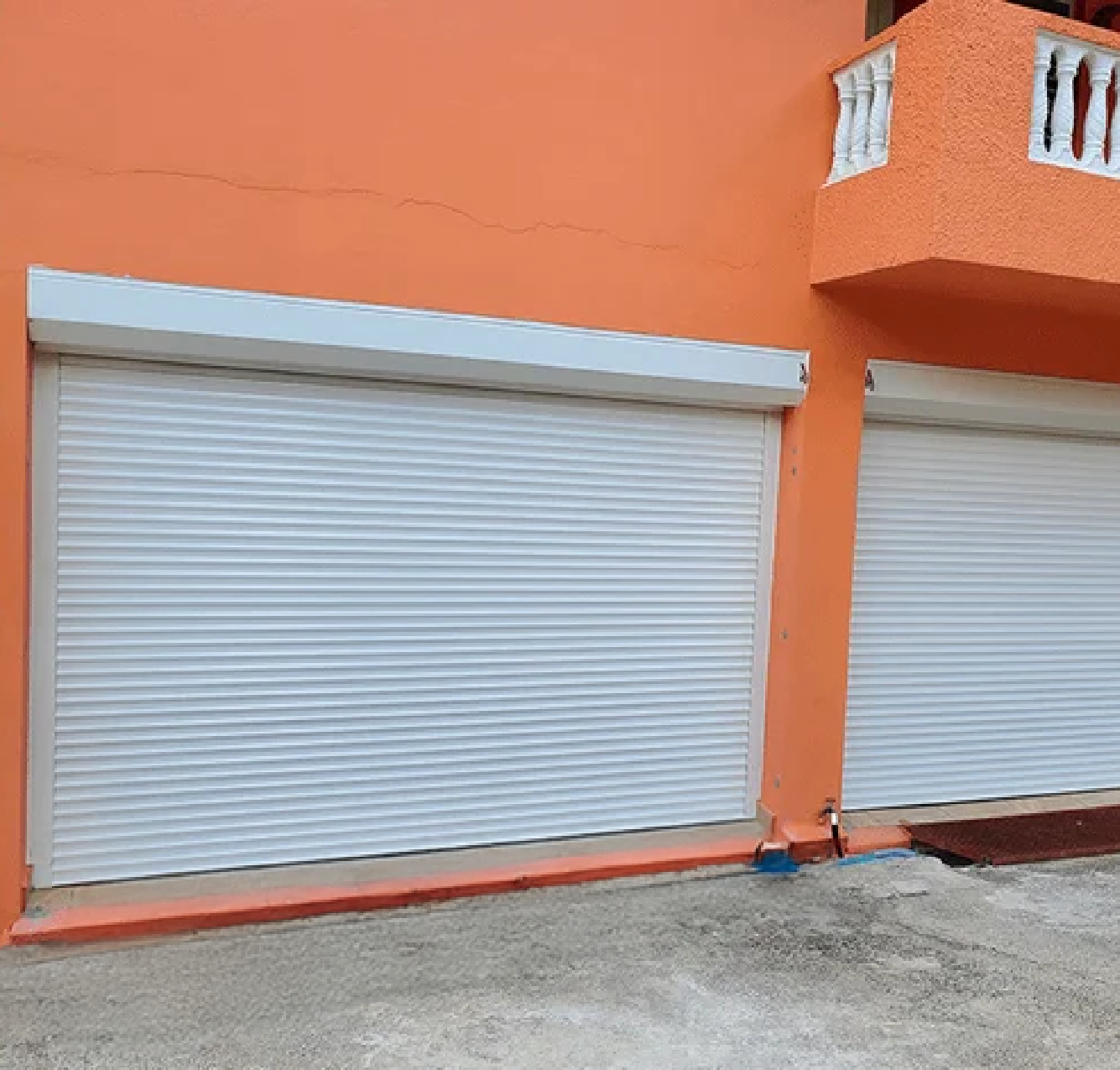 Tavarez Rolling Door & Shutters