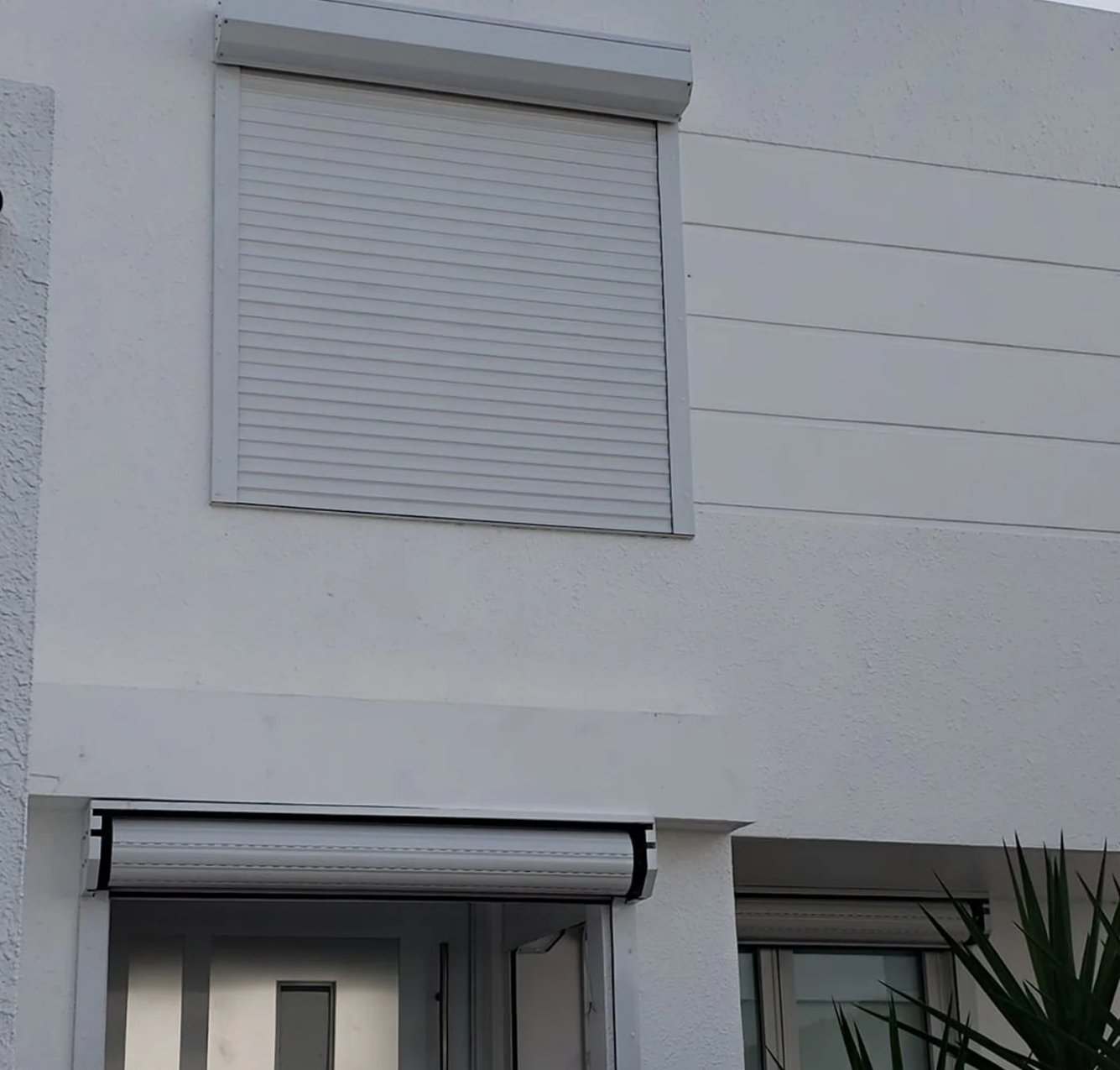 Tavarez Rolling Door & Shutters
