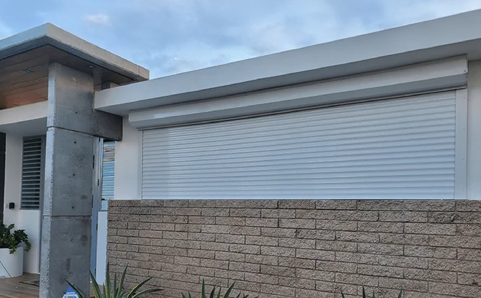 Tavarez Rolling Door & Shutters